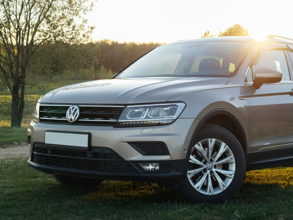 michail-dementiev-GBh5U6hOnv0-unsplash-edited-scaled